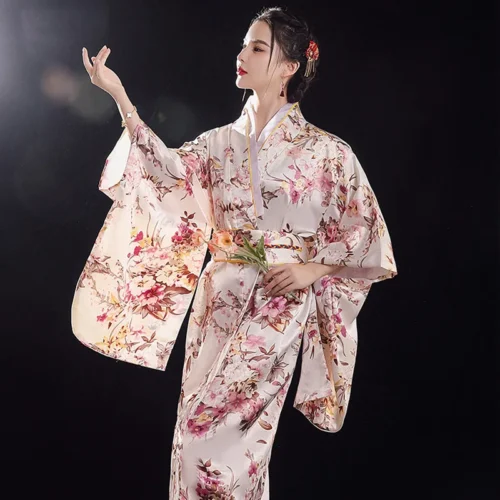 Alternative view of Vintage Japanese Yukata Kimono with Obi for Women - Evening Dress and Cosplay Costume