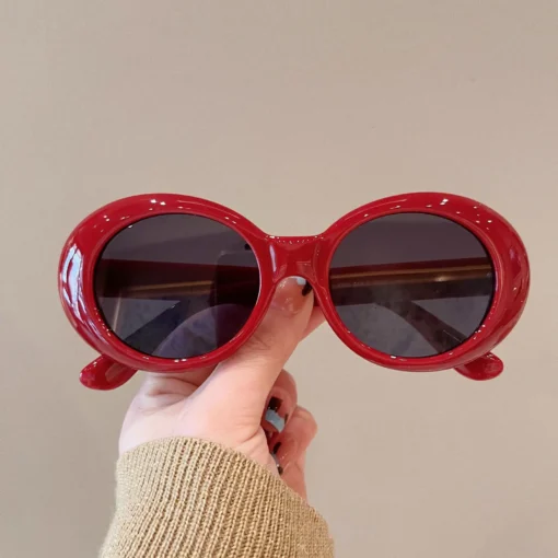 Oval Sunglasses with UV Protection in White and Black for Women - Image 3