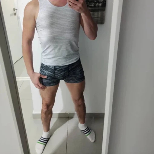 Compression Shorts with 3D Camouflage Print for Male Bodybuilders and Athletes - Image 2