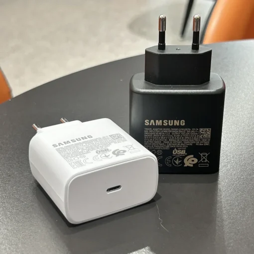 Samsung 45W Super Fast Charging PD Charger with 5A Type-C Cable for Efficient Device Charging - Image 2
