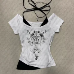 Vintage Short Sleeve Graphic Tee with Y2K Aesthetic for Women