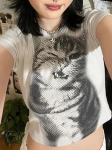 Crop Top with Animal Print Design in Basic White for Women, Casual Slim-fitting Y2K Vintage Style - White, S