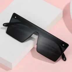 Alternative view of Oversized Sunglasses with UV400 Protection in Colorful Vintage Rectangle Design for Women