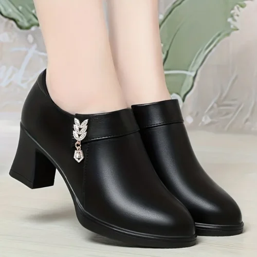 Comfortable Fashion Deep Mouth Soft Leather Women's Platform Shoes Fall Block Heels Single Shoes for Office Mom