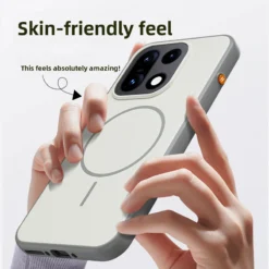 Alternative view of Hard Silicone Case with Magnetic Wireless Charging for OnePlus 15 Phone Shell