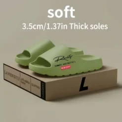 Alternative view of Men's Casual Slippers - Thick-Soled Non-Slip Design for Indoor and Outdoor Use