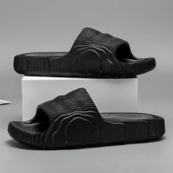 Men's Beach Sandals - Non-Slip and Soft - Ultralight Summer Slides