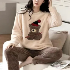 Thickened Coral Velvet Pajamas Set with Cartoon Bear Design for Women in Large Size