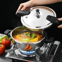 Alternative view of Stainless Steel Induction Pressure Cooker with 18cm Capacity for Efficient Cooking