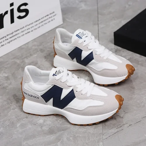 2026 New Women Casual Shoes Fashion Breathable Walking Flat Shoes Sneakers Women 2025 Gym Vulcanized Shoes White Female Footwear