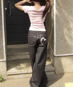 Alternative view of Women's Y2K Wide Fit Baggy Denim Jeans – Grunge Style, Korean Mom Jeans