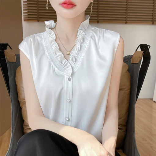 Mulberry Silk V-neck Vest with Solid Color Design for Women’s Summer Office Wear - Image 2