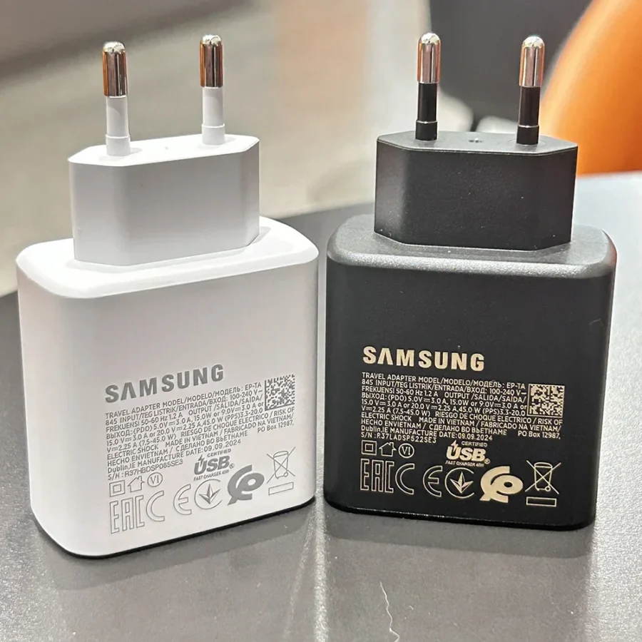 Samsung 45W Super Fast Charging PD Charger with 5A Type-C Cable - Image 3