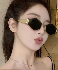Alternative view of Fashion Polygonal Women Sunglasses 2024 Vintage Brand Rhombus Ladies Sun Glasses Shades Unique Metal Frame Punk Eyewear Men
