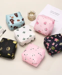 Alternative view of Women's Portable Waterproof Sanitary Napkin Organizer Bag - Cartoon Pattern