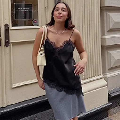 Asymmetrical Lace Tank Top for Women, Sleeveless Backless Y2K Camisole in Black - Image 5