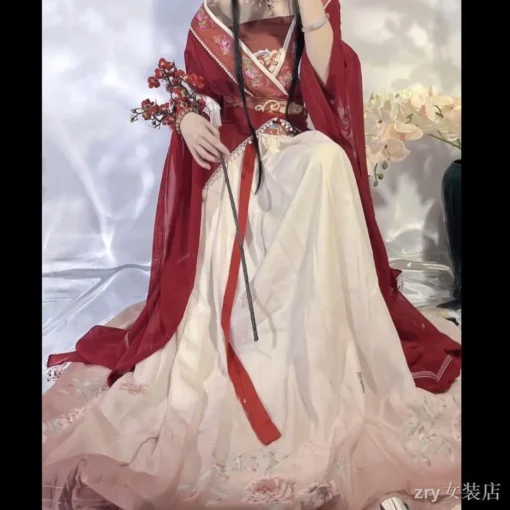 Hanfu Dress for Women with Big Sleeves - Elegant Embroidered Autumn/Winter Costume - Image 3