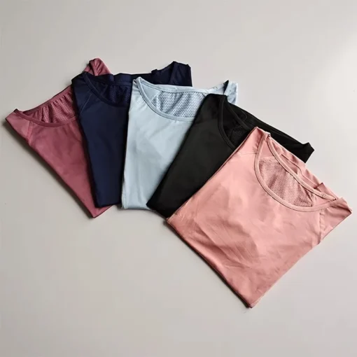 Women's Lightweight Breathable Yoga T-Shirt for Sports and Fitness Activities - Image 5