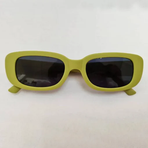 Retro Small Frames Sunglasses with UV400 Protection for Unisex Street Fashion - Image 3