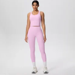 Alternative view of Women’s Quick Dry Yoga Set with Pockets for Active Comfort