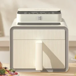 Large Capacity Air Fryer with Automatic Flip and Metal Inner Cavity for Home Use