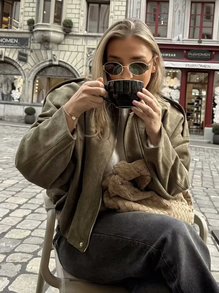 Vintage Green Oversize Bomber Jacket for Women - Elegant Loose Fit for Parties - Image 5