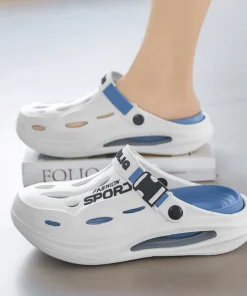 Men's Comfortable Non-Slip Clogs - Summer Beach Shoes