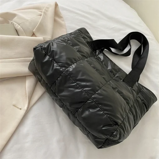 Fashion Tote Handbags with Large Capacity and Quilted Design for Office Work - Image 3