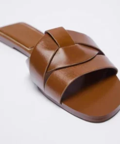 Summer Women Slippers Fashion Outdoor Casual Breathable Flat T-shape Soft Comfortable Heels Shoes Open Toe Sandals Slides Women