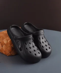 Alternative view of Men's Summer Beach Sandals - Non-Slip Outdoor Clogs for Women and Men