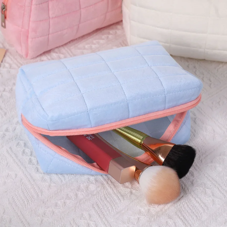 High-End Large-Capacity Makeup and Pillow Storage Bag - Image 2
