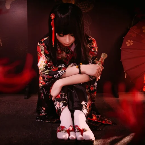 Yukata Women's Traditional Japanese Kimono Dress for Photography and Special Occasions - Image 3