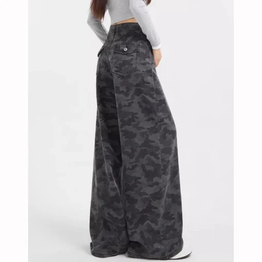 High Waist Camouflage Jeans with Baggy Straight Leg Design for Women - Image 4