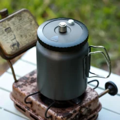 Alternative view of Outdoor Cooking Pot with High-Pressure Design for Lightweight and Efficient Camp Cooking