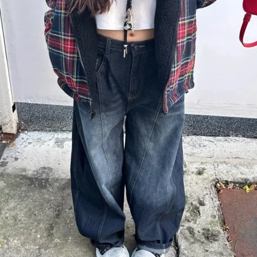 Chic Embroidered Denim Jeans for Women - Vintage Washed, Loose Fit, Straight Leg