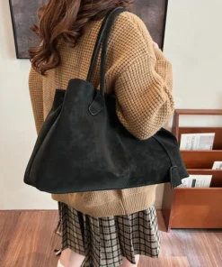 Alternative view of LEFTSIDE Big Short Handle PU Leather Solid Color Tote Bags for Women 2024 Y2K Ladies Shoulder Bag Females Retro Handbags