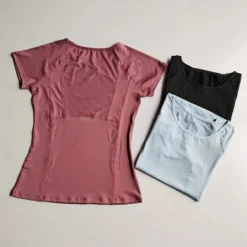 Women's Lightweight Breathable Yoga T-Shirt for Sports and Fitness Activities