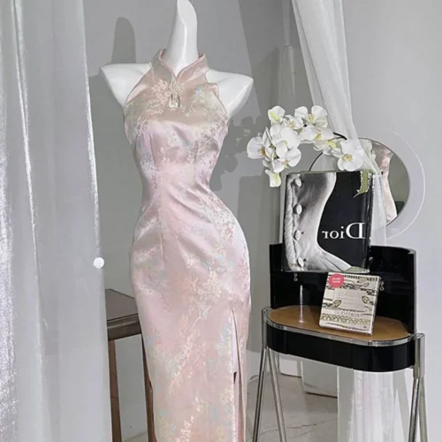 Elegant Pink Qipao Dress for Women - Retro Chinese Style with Slit