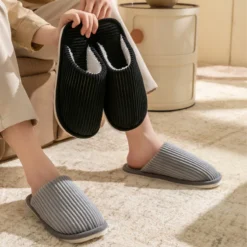 Alternative view of Winter Warm Plush Slippers with Non-Slip Sole for Men and Women in Autumn