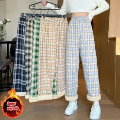 Alternative view of Wide-Legged Plaid Plush Trousers for Women - Casual Winter Loose-Fitting Pants