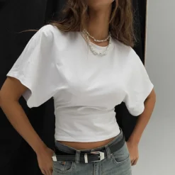 Alternative view of Cropped T-shirt with O-neck Design in Solid Gray for Women - Casual Streetwear for Spring Summer
