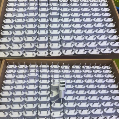 Universal AC Adapter Power Supply with 5V USB Charger for Smartphones and Tablets - Image 6