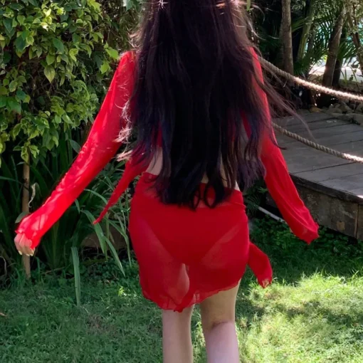 Four Piece Lingerie Set with Concealing Split Design for Elegant Comfort - Image 6