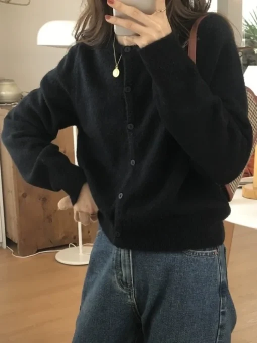 Y2K Knitted Cardigan with O-Neck Design for Women’s Autumn Winter Fashion - Image 4